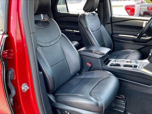 Used 2020 Ford Explorer ST w/ ST Street Pack AWD/4WD image 6