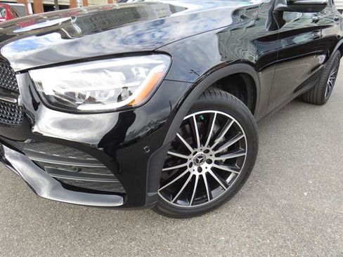 Used 2022 Mercedes-Benz GLC 300 4MATIC Coupe image 24
