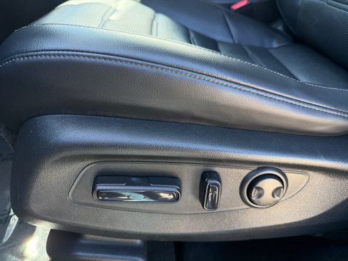 Used 2024 Honda CR-V EX-L image 23