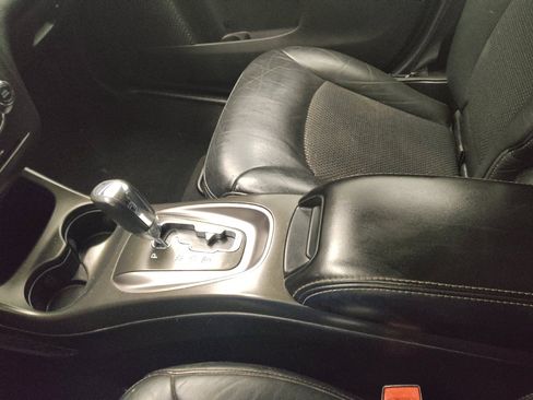 Used 2017 Dodge Journey Crossroad AWD/4WD image 26