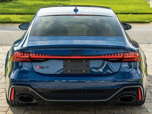 Used 2024 Audi RS 7 Performance AWD/4WD image 5