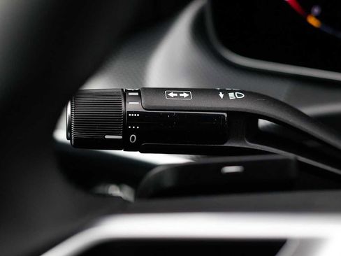 Used 2026 Mercedes-Benz C 300 4MATIC Sedan image 27