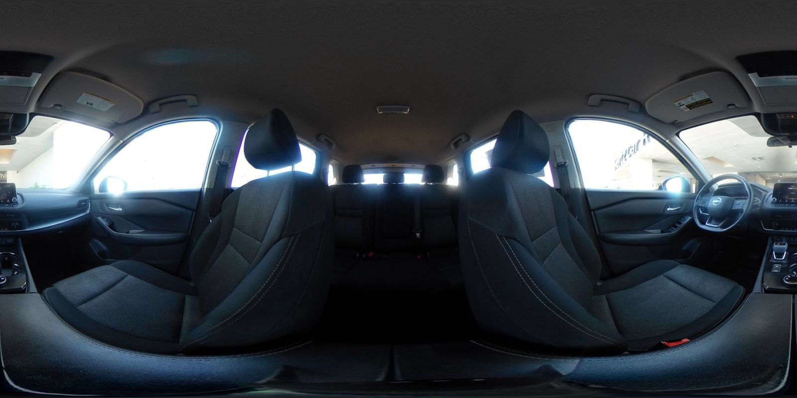 Used 2025 Nissan Rogue SV AWD/4WD image 43