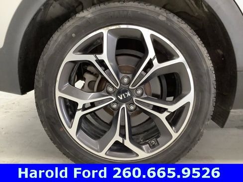 Used 2022 Kia Sportage SX image 7