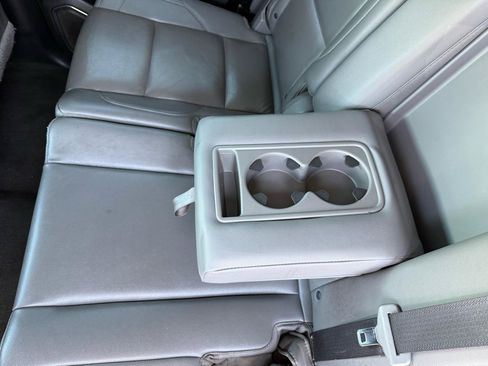 Used 2017 Chevrolet Tahoe LT RWD image 16