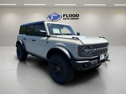New 2026 Ford Bronco Badlands w/ Sasquatch Package