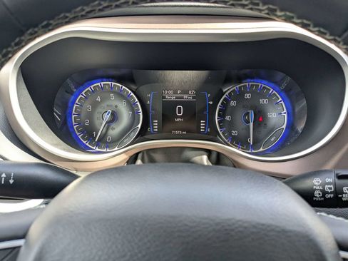 Used 2023 Chrysler Voyager LX FWD image 32