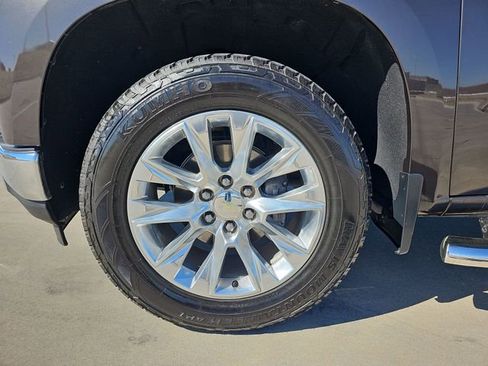 Used 2021 Chevrolet Silverado 1500 LTZ w/ LTZ Premium Package image 34