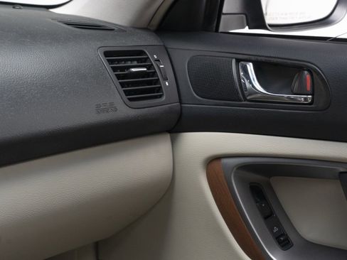 Used 2005 Subaru Legacy GT image 42