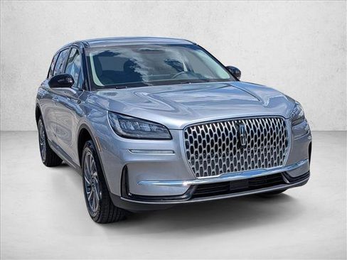 Used 2023 Lincoln Corsair FWD image 3