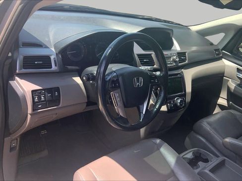 Used 2017 Honda Odyssey EX-L image 18