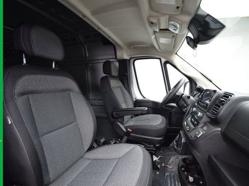 New 2026 RAM ProMaster 3500 w/ Convenience Group image 16