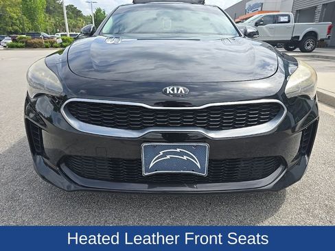 Used 2018 Kia Stinger Premium AWD/4WD image 2