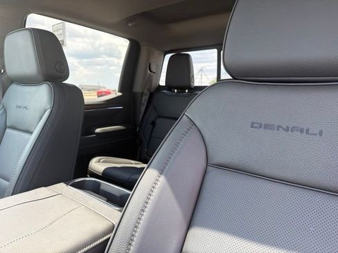 Used 2026 GMC Sierra 1500 Denali w/ Denali Reserve Package AWD/4WD image 15