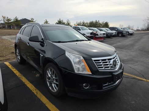 Used 2014 Cadillac SRX Premium w/ Driver Assist Package image 3