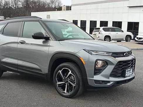 Used 2023 Chevrolet TrailBlazer RS w/ Convenience Package image 7