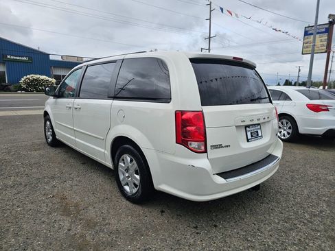 Used 2012 Dodge Grand Caravan SE FWD image 5