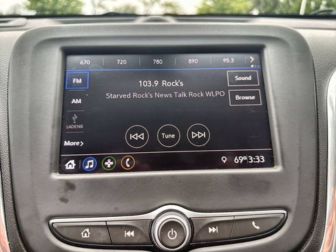 Used 2020 Chevrolet Equinox LT AWD/4WD image 22