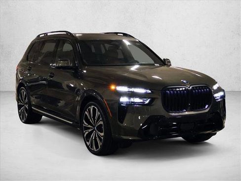 New 2026 BMW X7 xDrive40i w/ Executive Package image 6