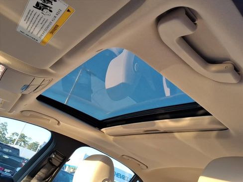 Used 2023 Mercedes-Benz E 350 4MATIC Sedan image 20