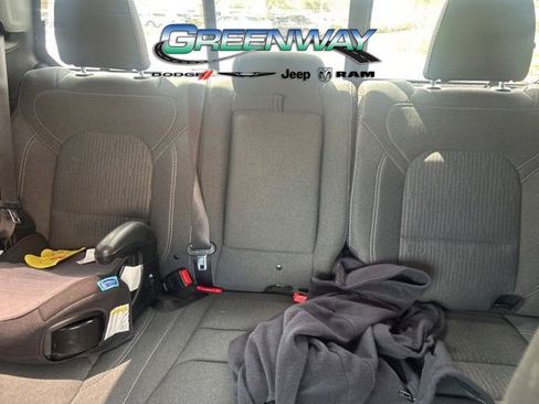 Used 2024 RAM 1500 Big Horn RWD image 19