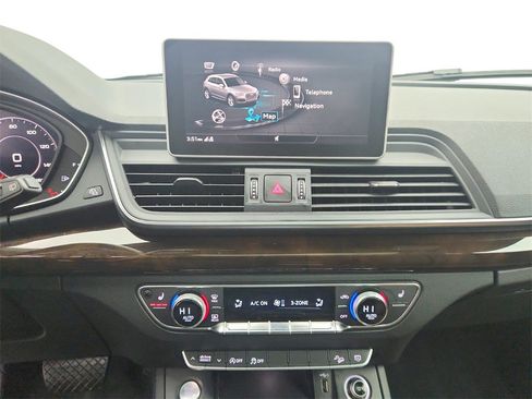 Used 2018 Audi Q5 2.0T Premium image 18