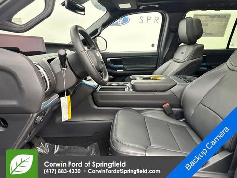 New 2026 Ford Expedition Platinum w/ Stealth Performance Package image 16