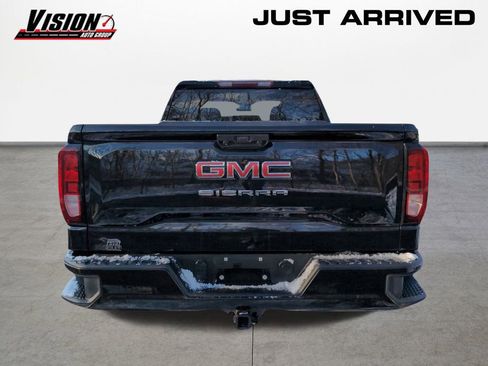 Used 2023 GMC Sierra 1500 Pro w/ Graphite Edition image 6