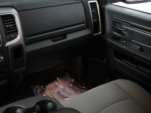 Used 2024 RAM 1500 Classic SLT image 26