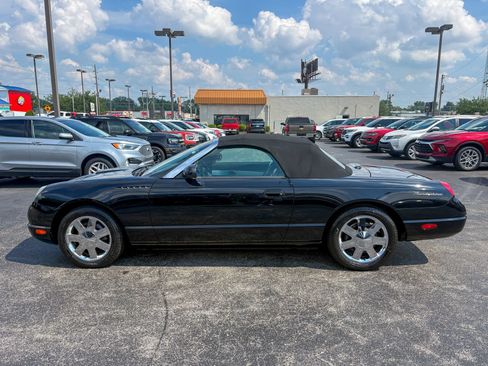 Used 2002 Ford Thunderbird RWD image 9