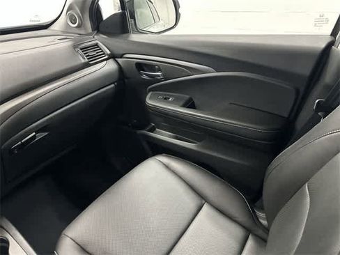 Certified 2022 Honda Ridgeline RTL-E image 12