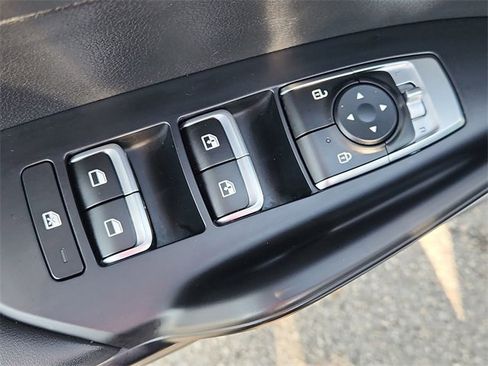 Used 2023 Kia K5 GT-Line image 23