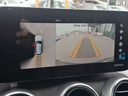 Certified 2022 Mercedes-Benz GLC 300 4MATIC image 18