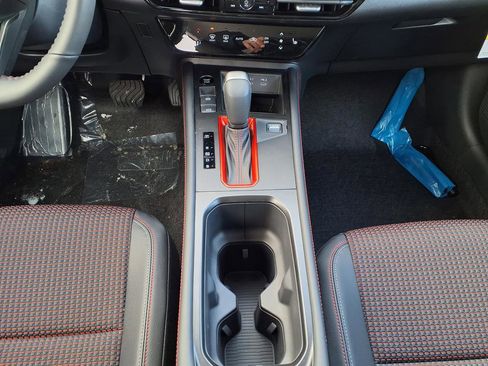New 2026 Nissan Kicks SR w/ Cold Weather Package AWD/4WD image 38