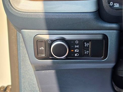 Used 2023 Ford Maverick Lariat w/ Lariat Luxury Package AWD/4WD image 15