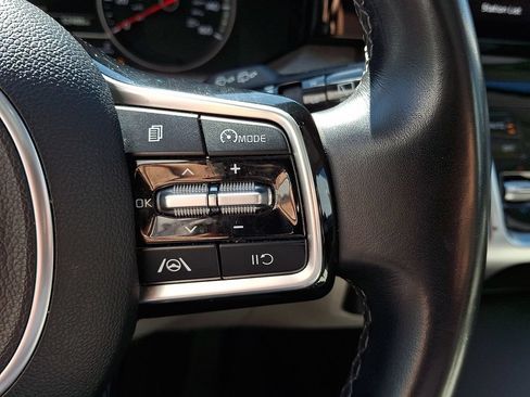 Used 2023 Kia Sorento S w/ Panoramic Sunroof Package AWD/4WD image 25