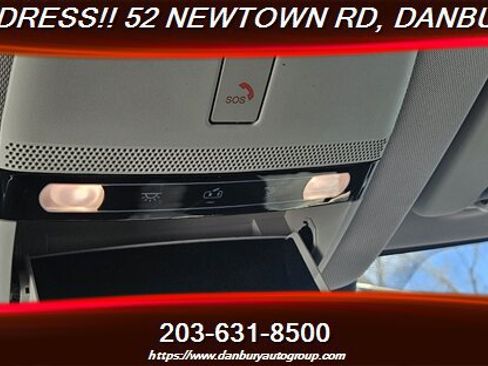 Used 2023 Nissan Ariya FWD image 18