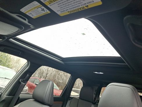 Certified 2025 Subaru Forester Sport image 14