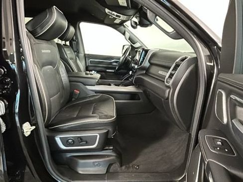Used 2023 RAM 1500 Laramie AWD/4WD image 30