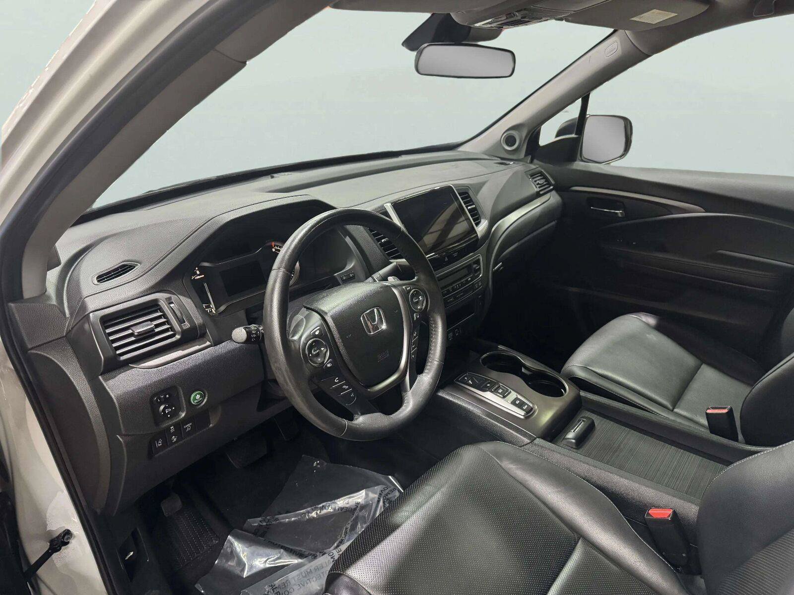 Used 2020 Honda Ridgeline RTL image 16