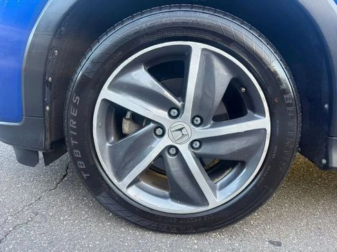 Used 2021 Honda HR-V EX image 32