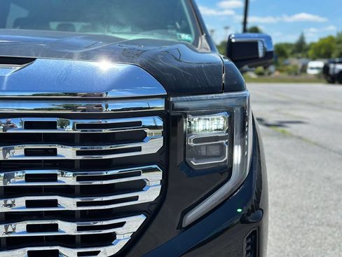 New 2026 GMC Sierra 1500 Denali w/ Denali Reserve Package AWD/4WD image 35