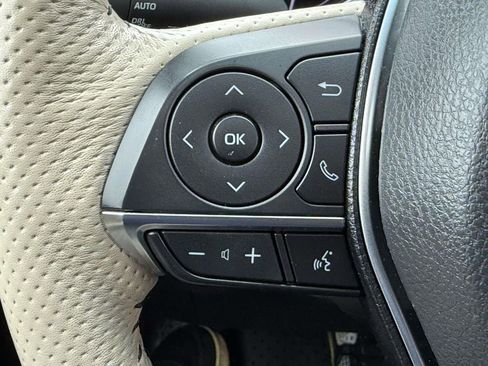 Used 2019 Toyota Avalon Limited w/ Advanced Safety Package image 22