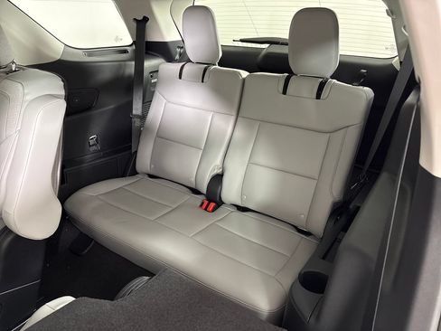 New 2026 Ford Explorer Active w/ Active Comfort Package RWD image 29