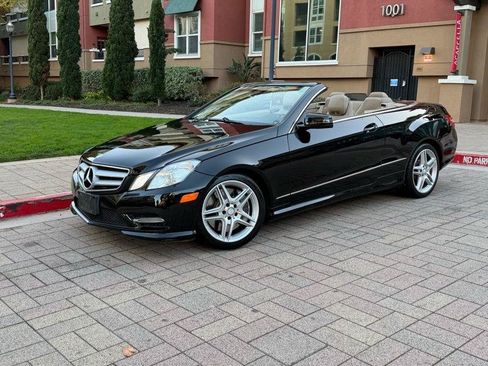 Used 2013 Mercedes-Benz E 550 Cabriolet image 2