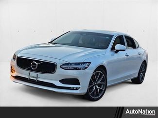 Used 2018 Volvo S90 T5 Momentum w/ Momentum Plus Package image 1