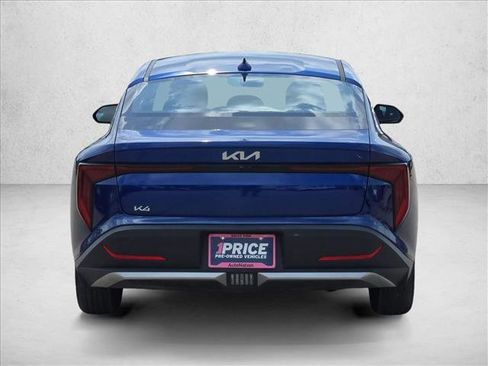 Used 2025 Kia K4 FWD image 6