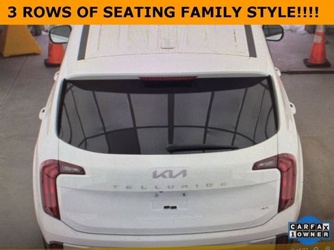 Used 2023 Kia Telluride LX image 6