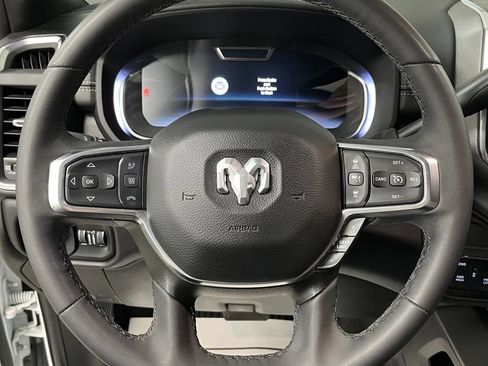 Used 2025 RAM 3500 Laramie AWD/4WD image 26