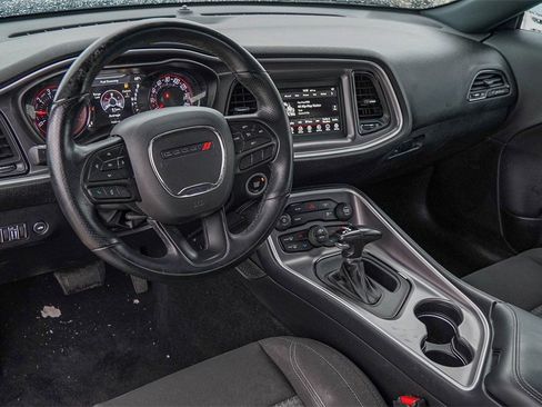 Used 2021 Dodge Challenger SXT w/ Blacktop Package image 8